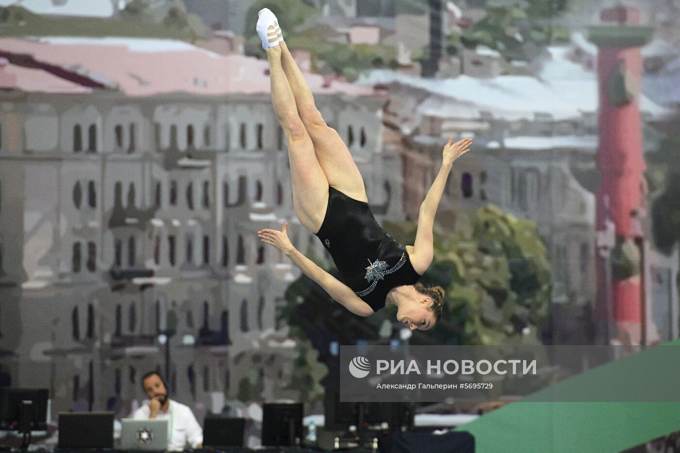 Прыжки на батуте. Чемпионат мира. Отдельные дисциплины. Второй день