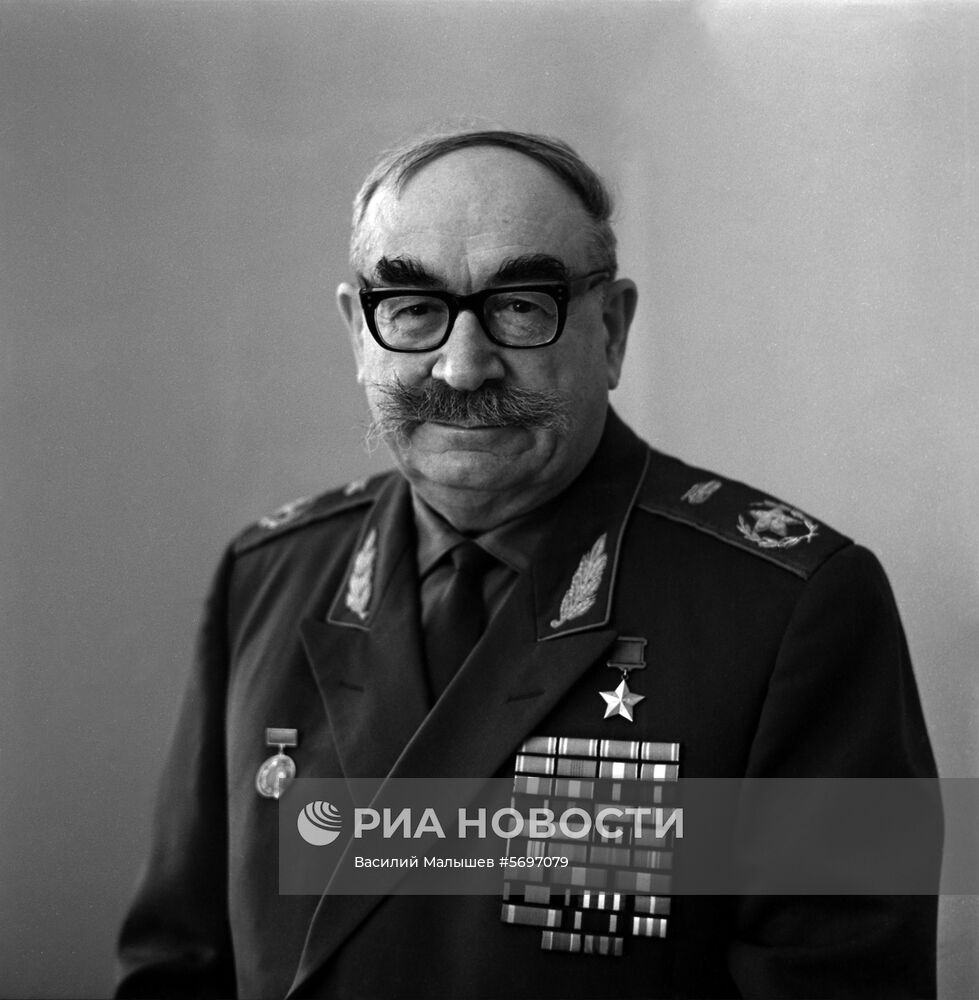 Главный маршал бронетанковых войск СССР П.А. Ротмистров