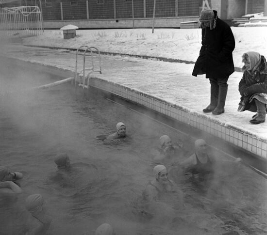 Плавательный бассейн "Москва"