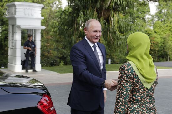 Визит президента РФ В. Путина в Сингапур