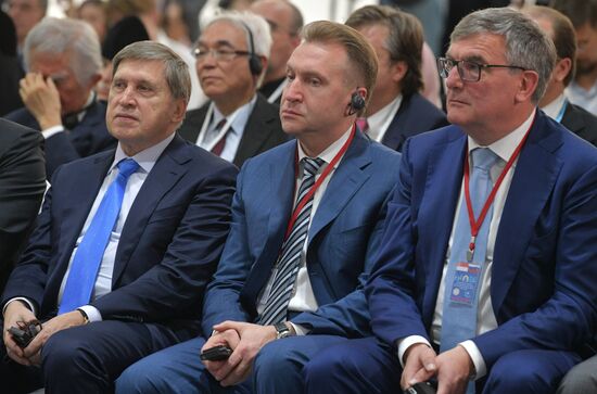 Визит президента РФ В. Путина в Сингапур