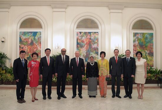 Визит президента РФ В. Путина в Сингапур