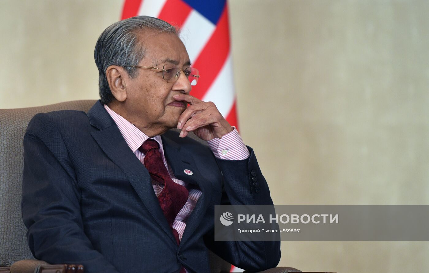 Визит президента РФ В. Путина в Сингапур