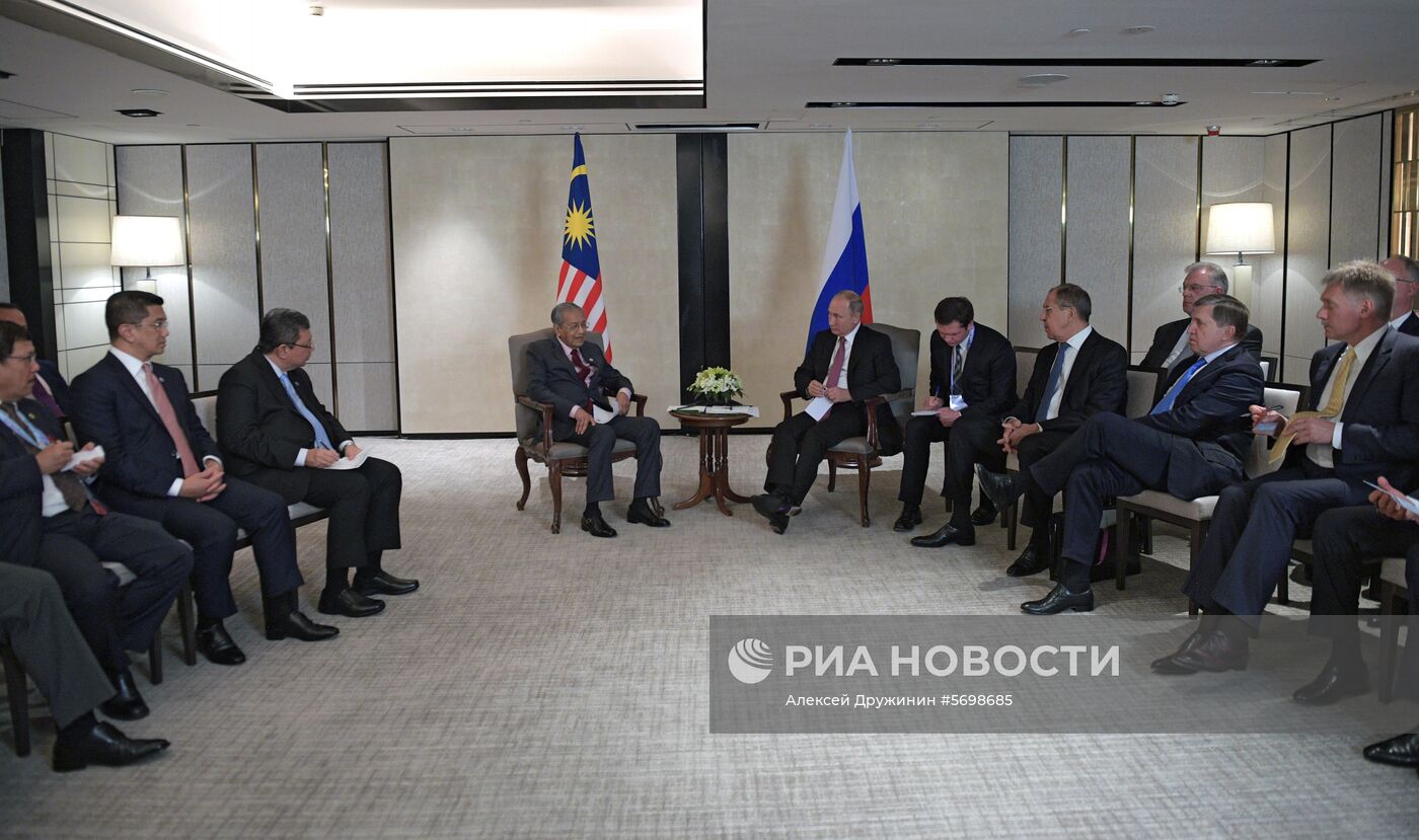 Визит президента РФ В. Путина в Сингапур