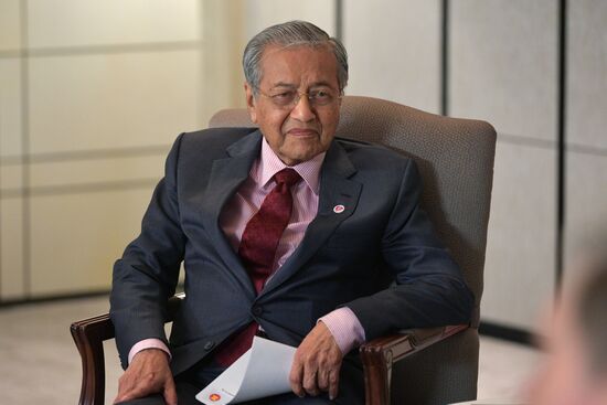 Визит президента РФ В. Путина в Сингапур