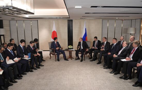 Визит президента РФ В. Путина в Сингапур. День второй