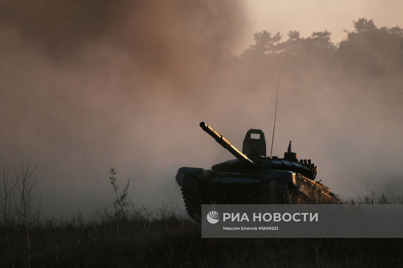 Сборы главного автобронетанкового управления на полигоне в Мулино