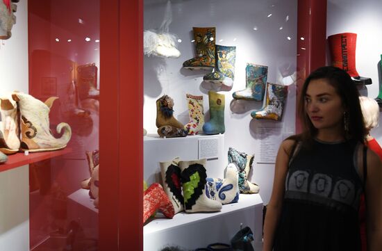 Выставка "Валенки. От царских дворцов до модных подиумов"