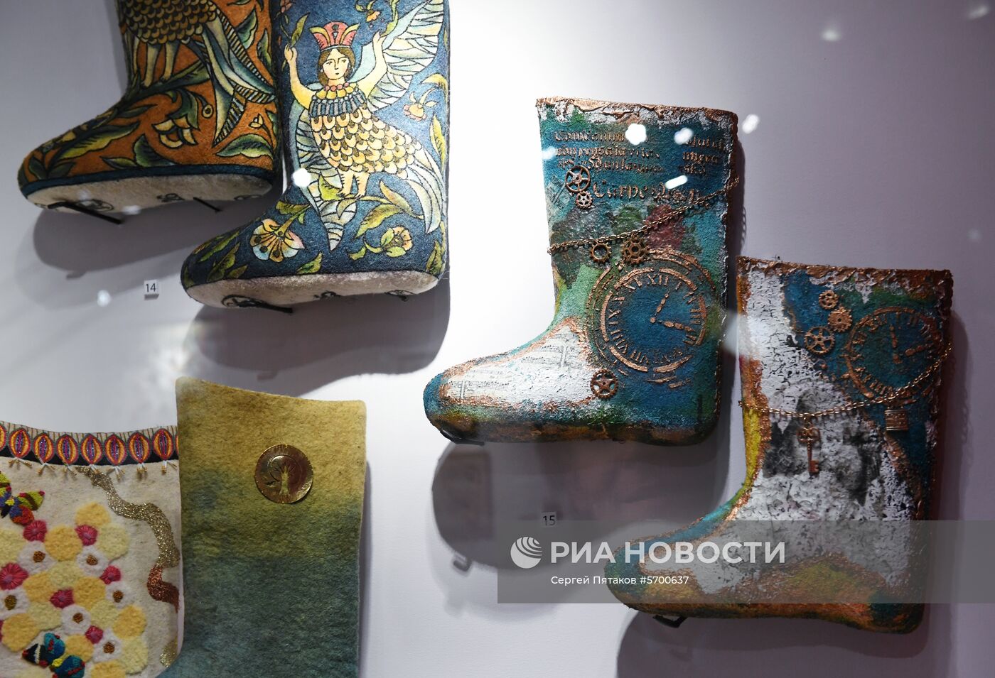 Выставка "Валенки. От царских дворцов до модных подиумов"