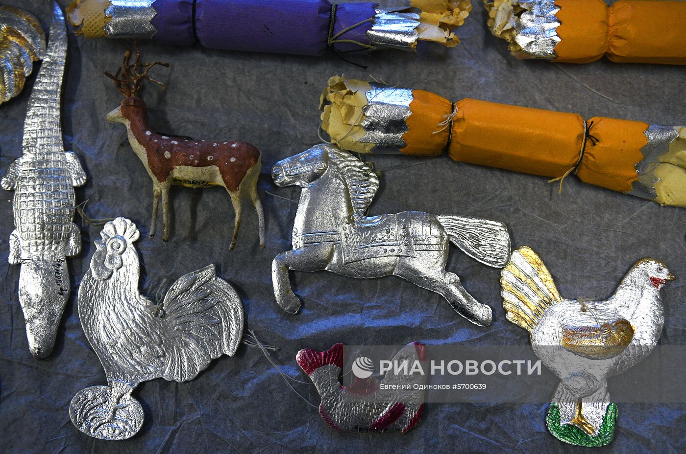 Новогодние игрушки из коллекции Музея Москвы