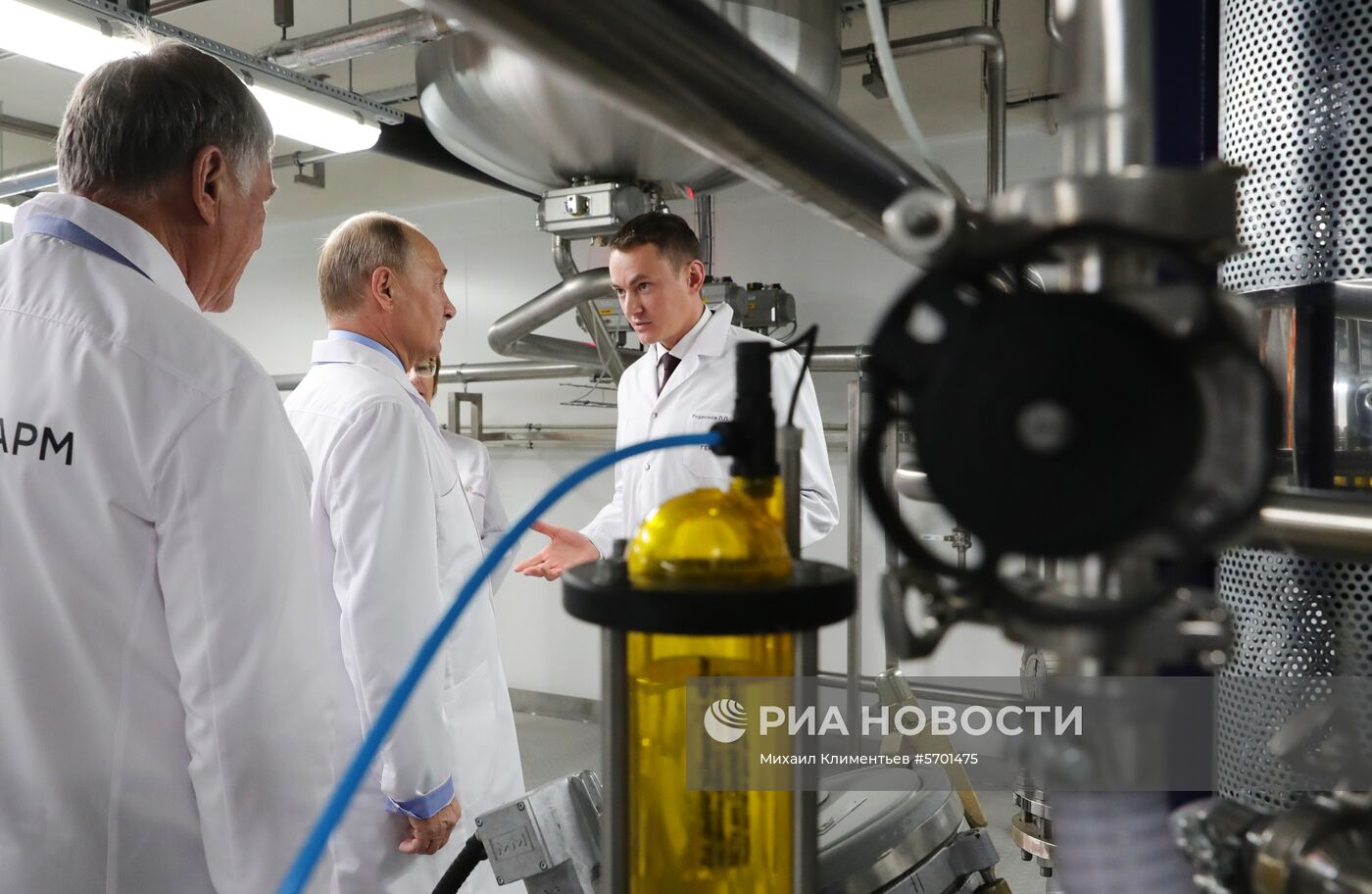 Рабочая поездка президента РФ В. Путина в Ленинградскую область