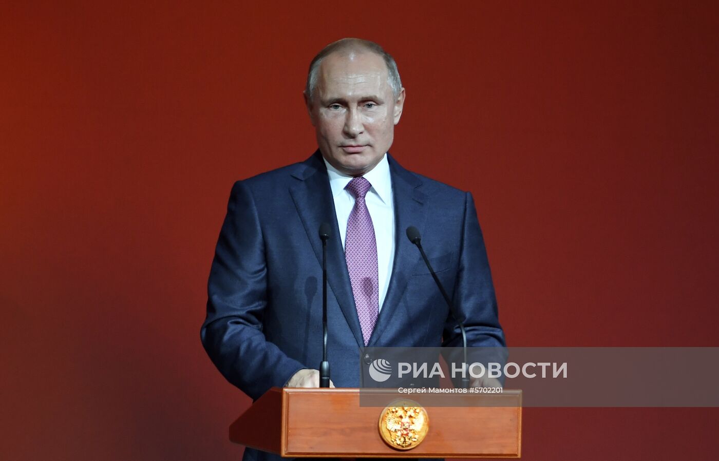 Рабочая поездка президента РФ В. Путина в Санкт-Петербург