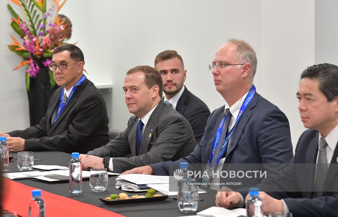 Премьер-министр РФ Д. Медведев на саммите АТЭС в Папуа – Новой Гвинее