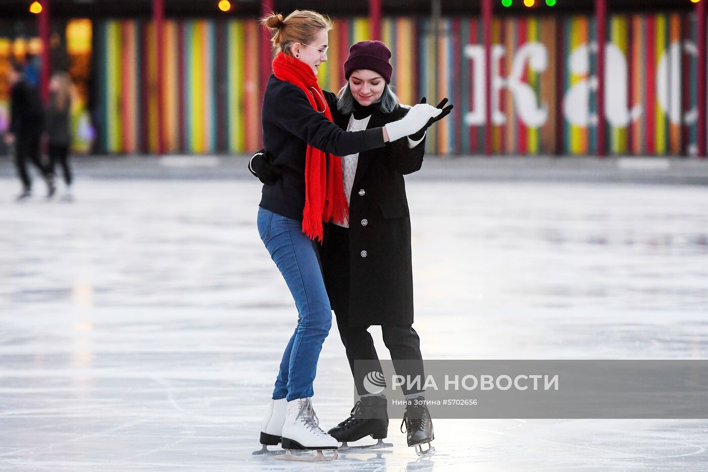 В Москве открылись катки с искусственным льдом