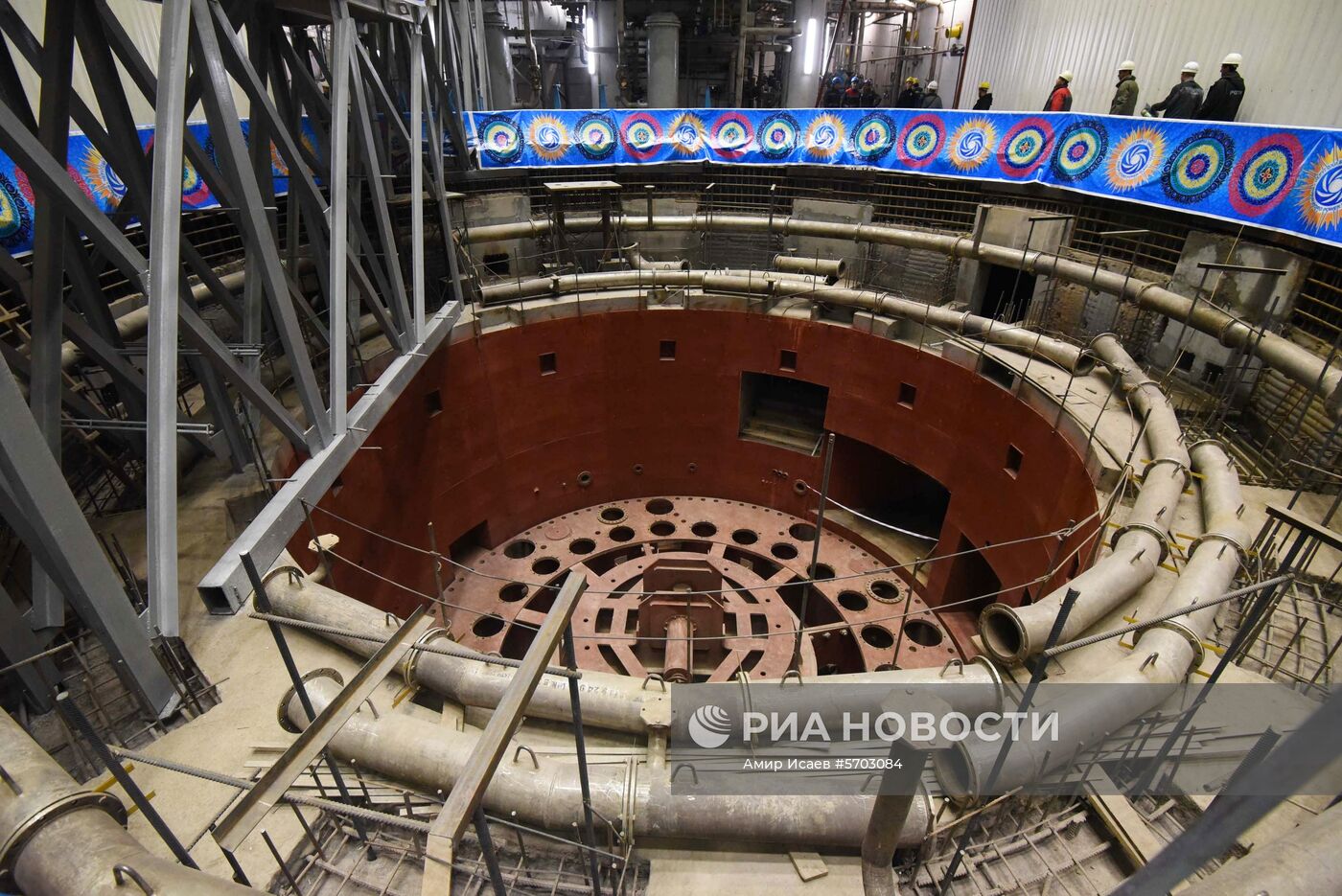 Открытие первого гидроагрегата на Рогунской ГЭС в Таджикистане 