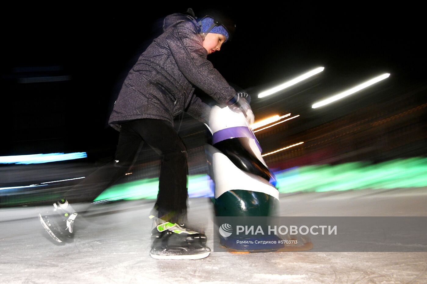 В Москве открылись катки с искусственным льдом