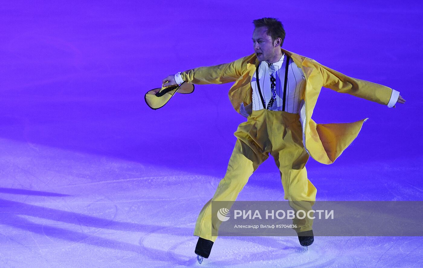 Фигурное катание. V этап Гран-при. Показательные выступления