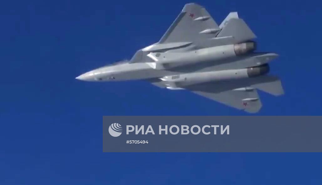 Полеты новейших истребителей Су-57 в Сирии