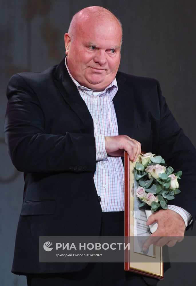 Церемония награждения премией Станиславского 