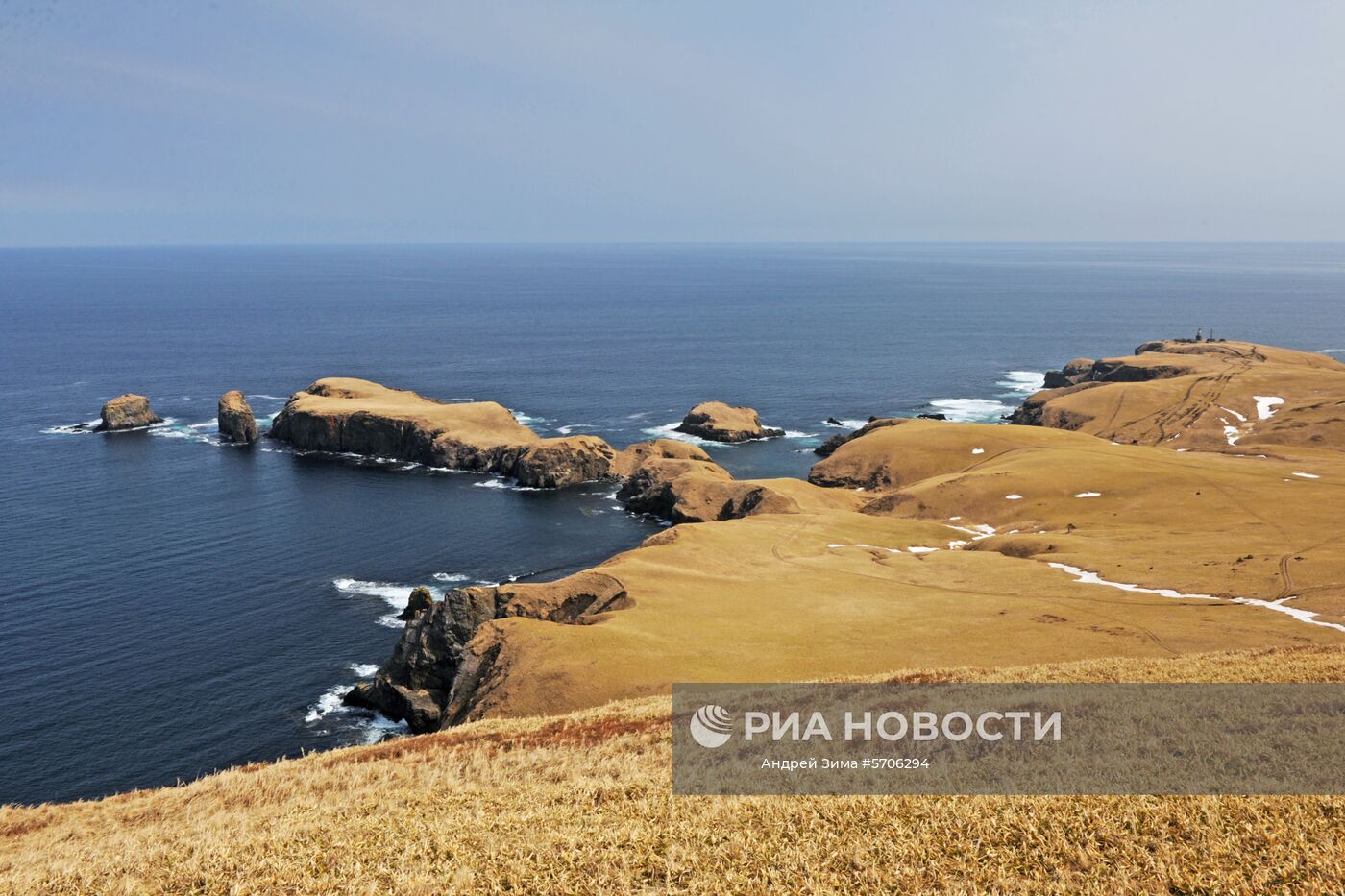 Мыс Краб острова Шикотан Сахалинской области. Самый крупный остров Малой гряды Курильских островов. Место: Россия, Сахалинская область. Автор: Андрей Зима/РИА Новости. Остров Шикотан