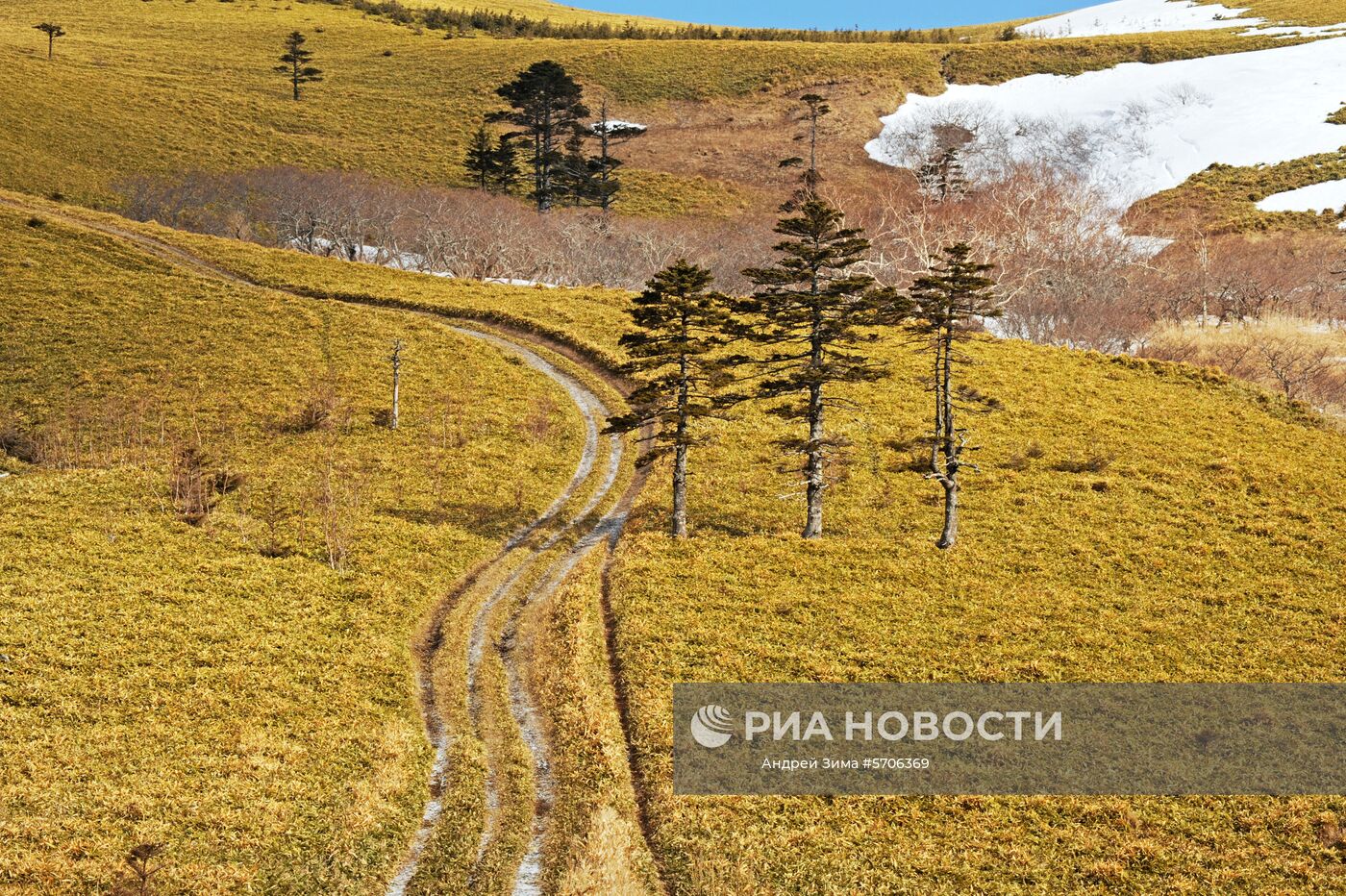 Остров Шикотан Сахалинской области. Самый крупный остров Малой гряды Курильских островов. Место: Россия, Сахалинская область. Автор: Андрей Зима/РИА Новости. Остров Шикотан