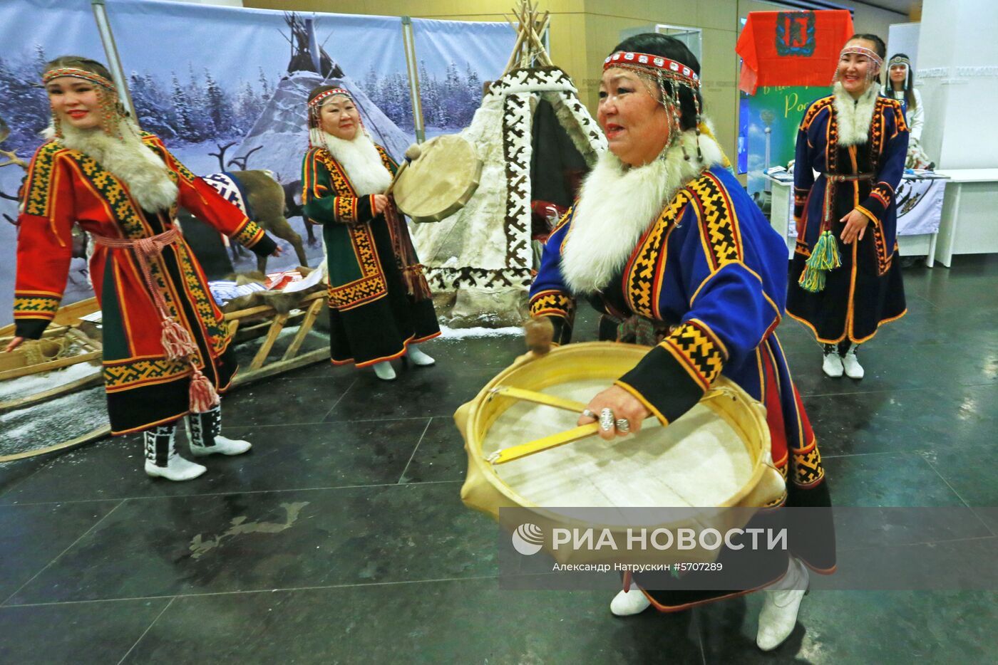 Федеральный арктический форум "Дни Арктики в Москве"