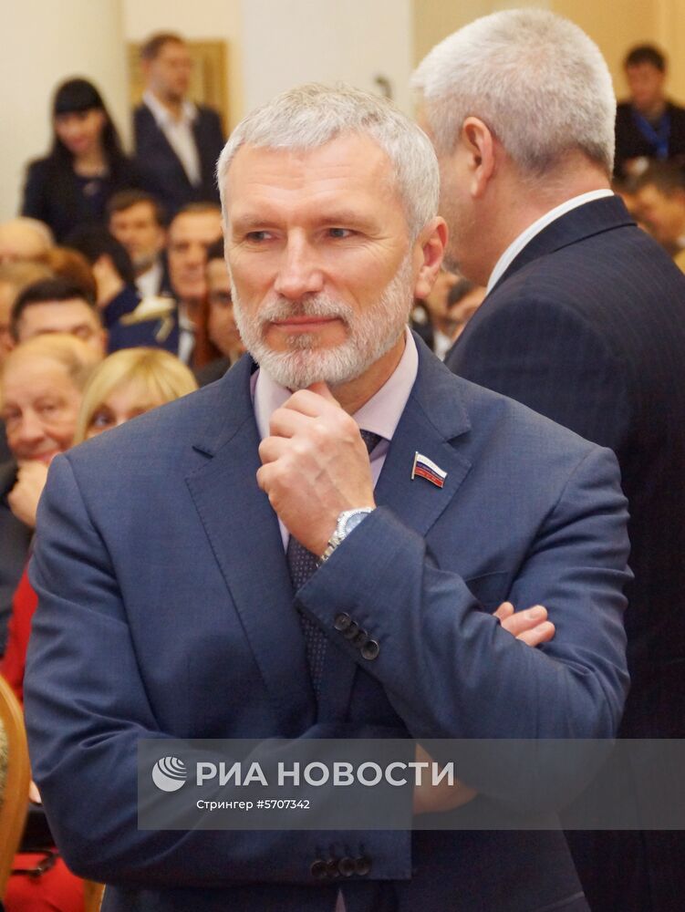 Инаугурация избранного главы ЛНР Л. Пасечника