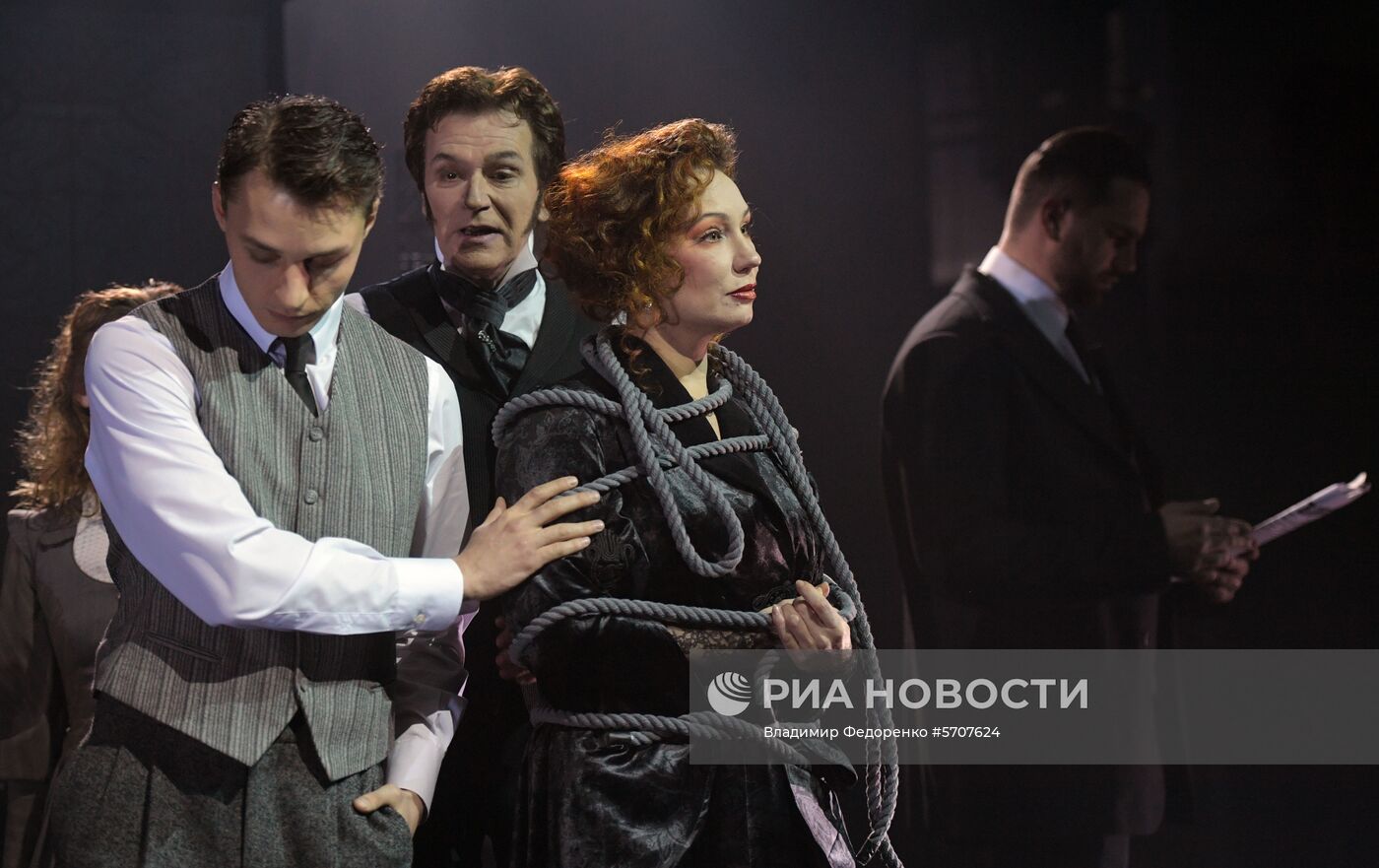 Спектакль "Брюсов переулок" в театре им. Е. Вахтангова