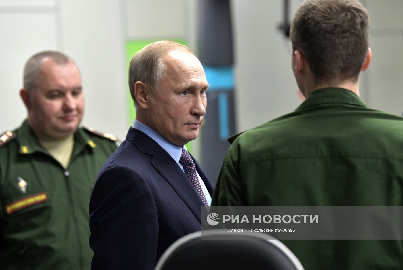 Рабочая поездка президента РФ В. Путина в Анапу