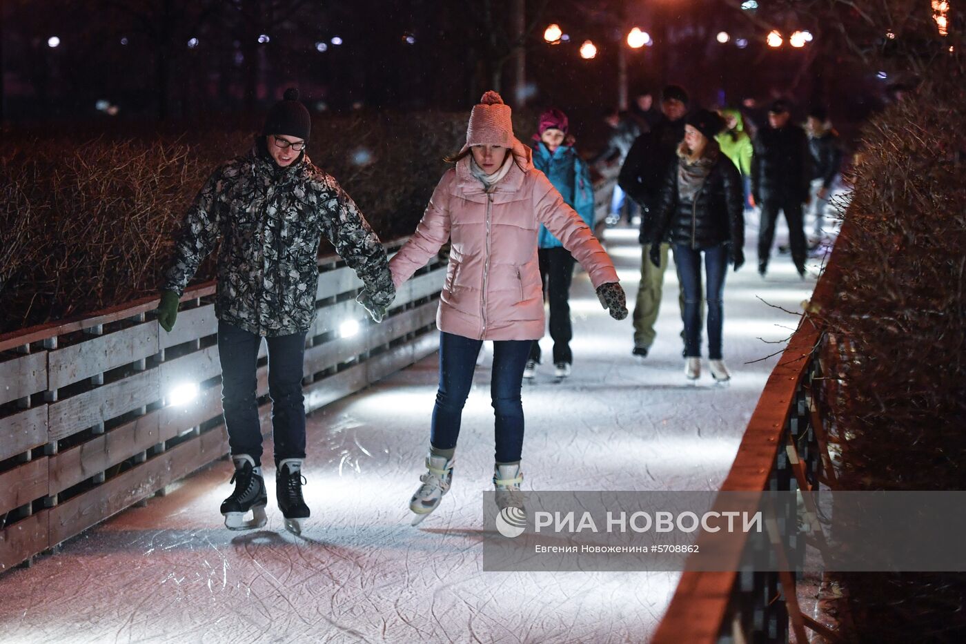 Открытие катка в Парке Горького