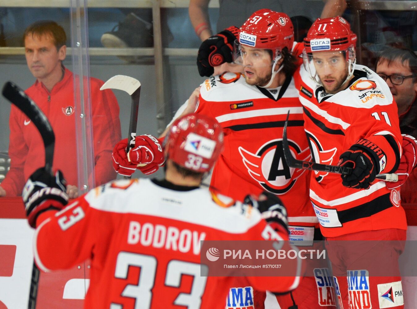 Хоккей. КХЛ. Матч "Автомобилист" - "Ак Барс"