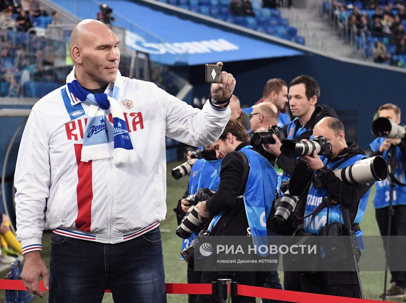 Футбол. РПЛ. Матч "Зенит" - "Ростов"