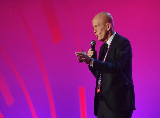 Synergy Global Forum в Москве. День первый