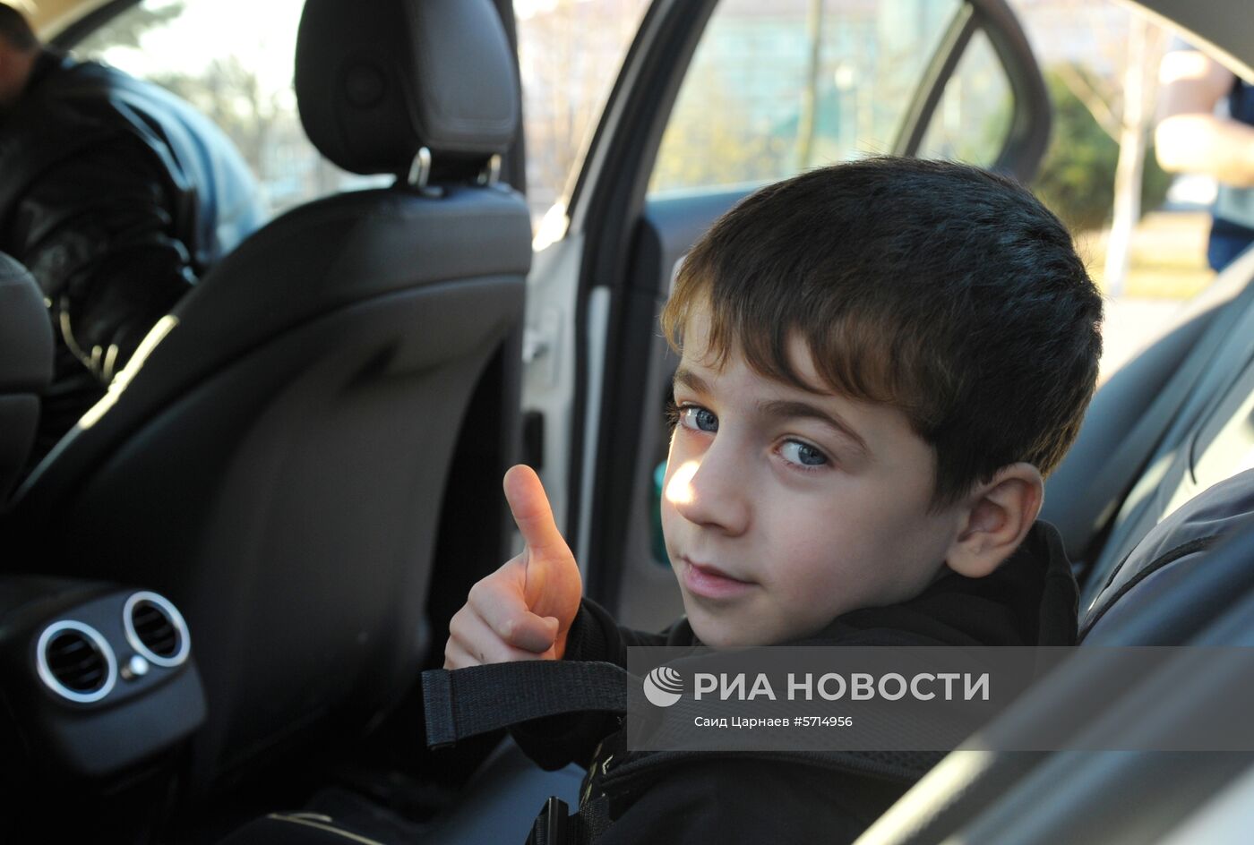 Попытка установления рекорда по отжиманию пятилетним мальчиком из Чечни