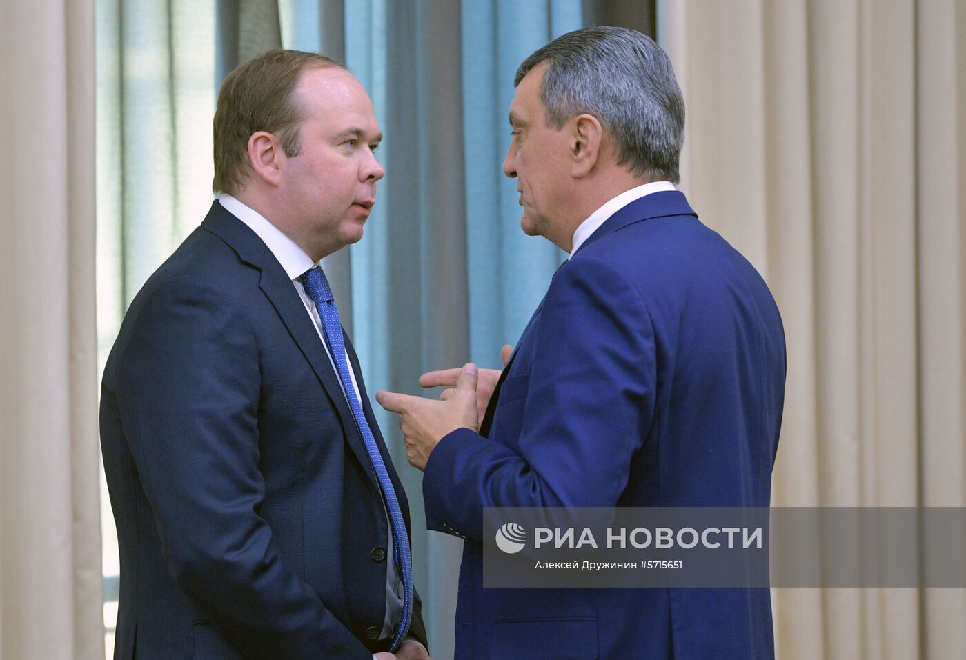 Президент РФ В. Путин провел заседание Совбеза РФ