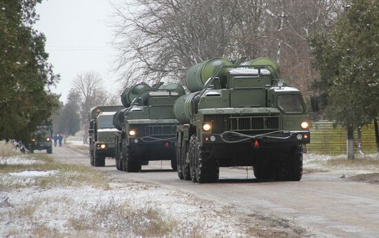 Дивизион С-400 "Триумф" заступил на боевое дежурство в Крыму