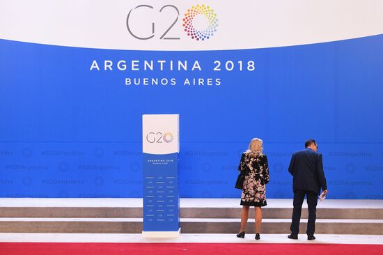 Официальный визит президента РФ В. Путина в Аргентину