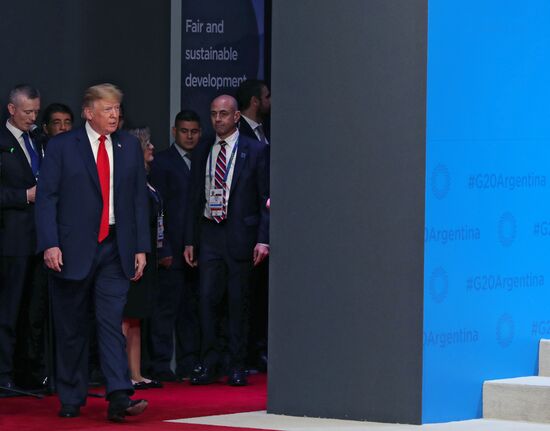 Официальный визит президента РФ В. Путина в Аргентину