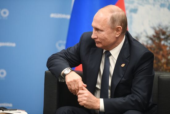 Официальный визит президента РФ В. Путина в Аргентину