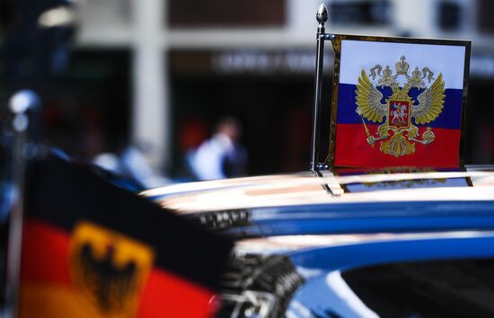 Официальный визит президента РФ В. Путина в Аргентину. День второй