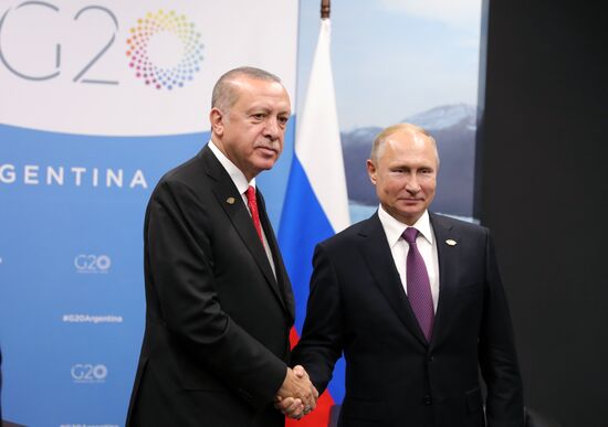 Официальный визит президента РФ В. Путина в Аргентину. День второй