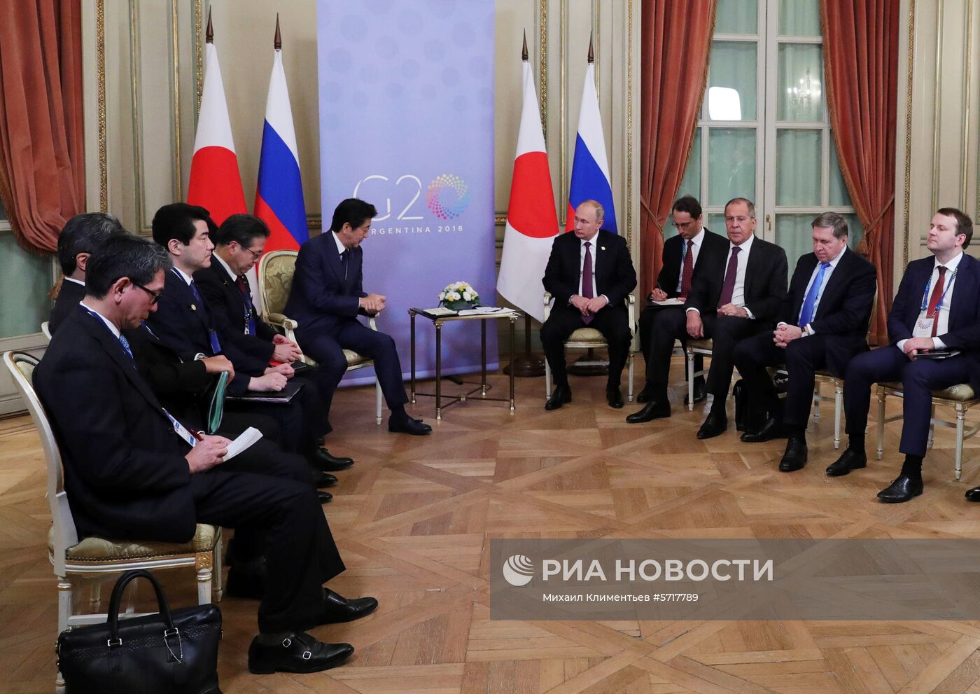 Официальный визит президента РФ В. Путина в Аргентину. День второй