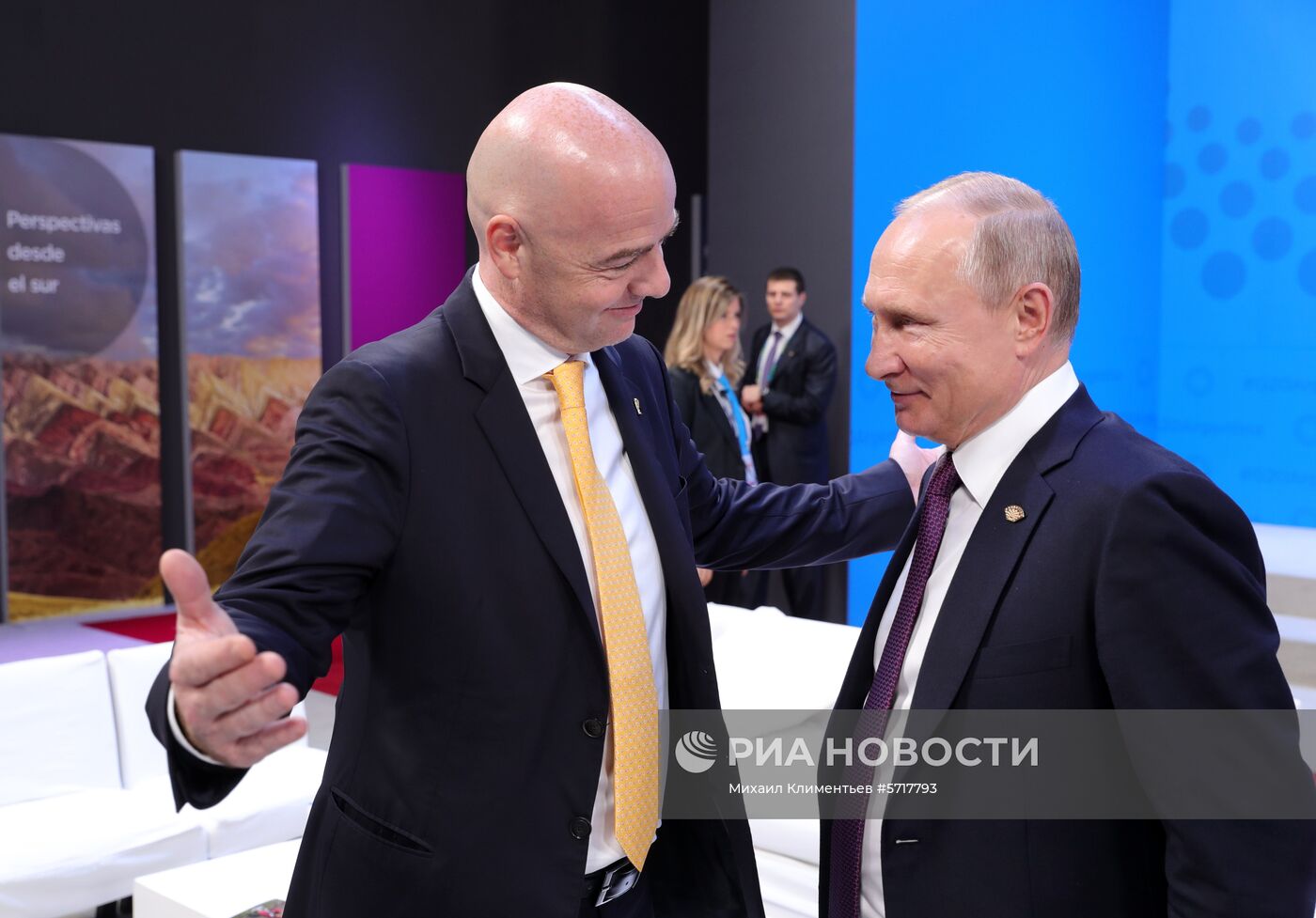 Официальный визит президента РФ В. Путина в Аргентину. День второй