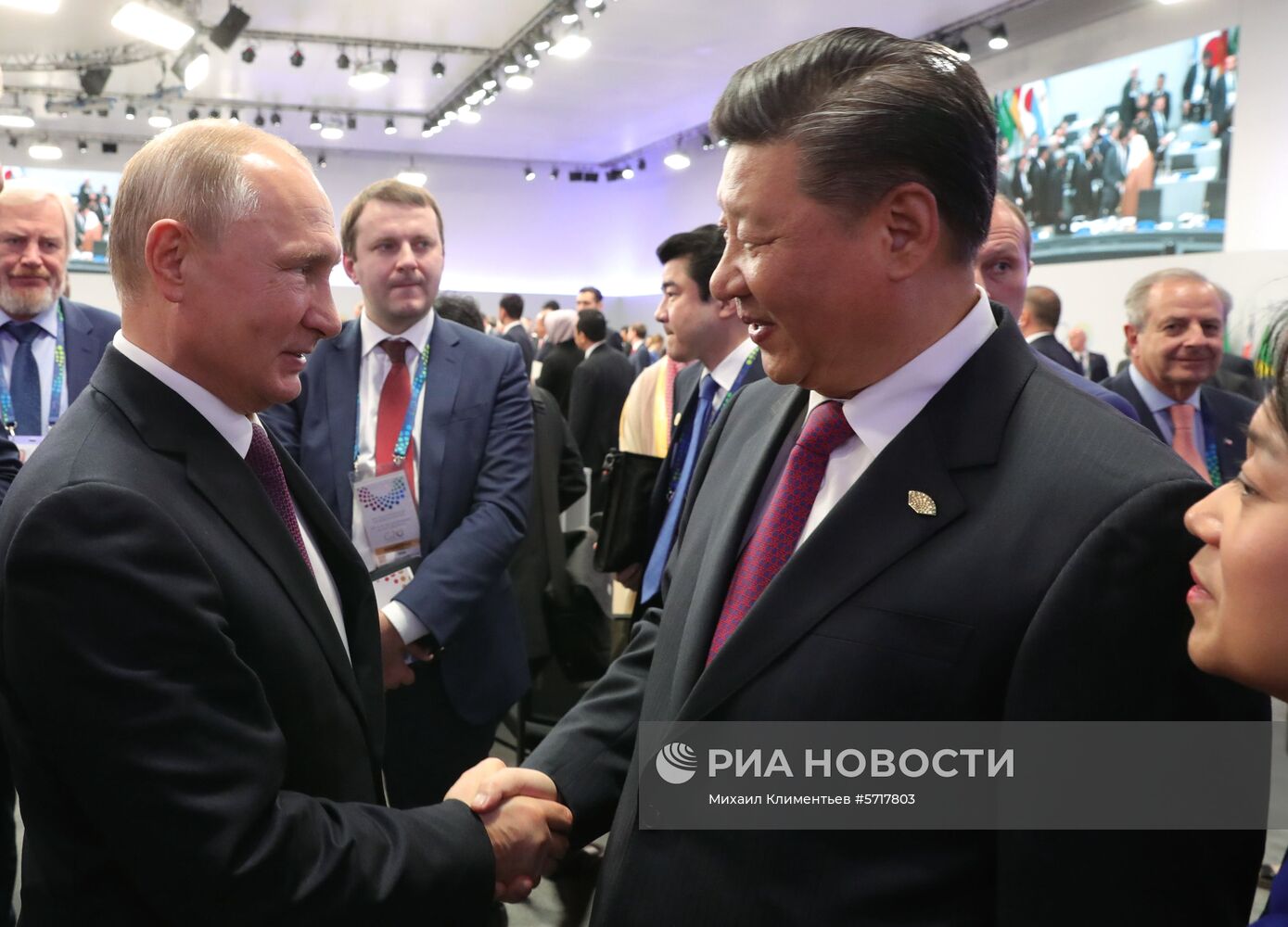 Официальный визит президента РФ В. Путина в Аргентину. День второй