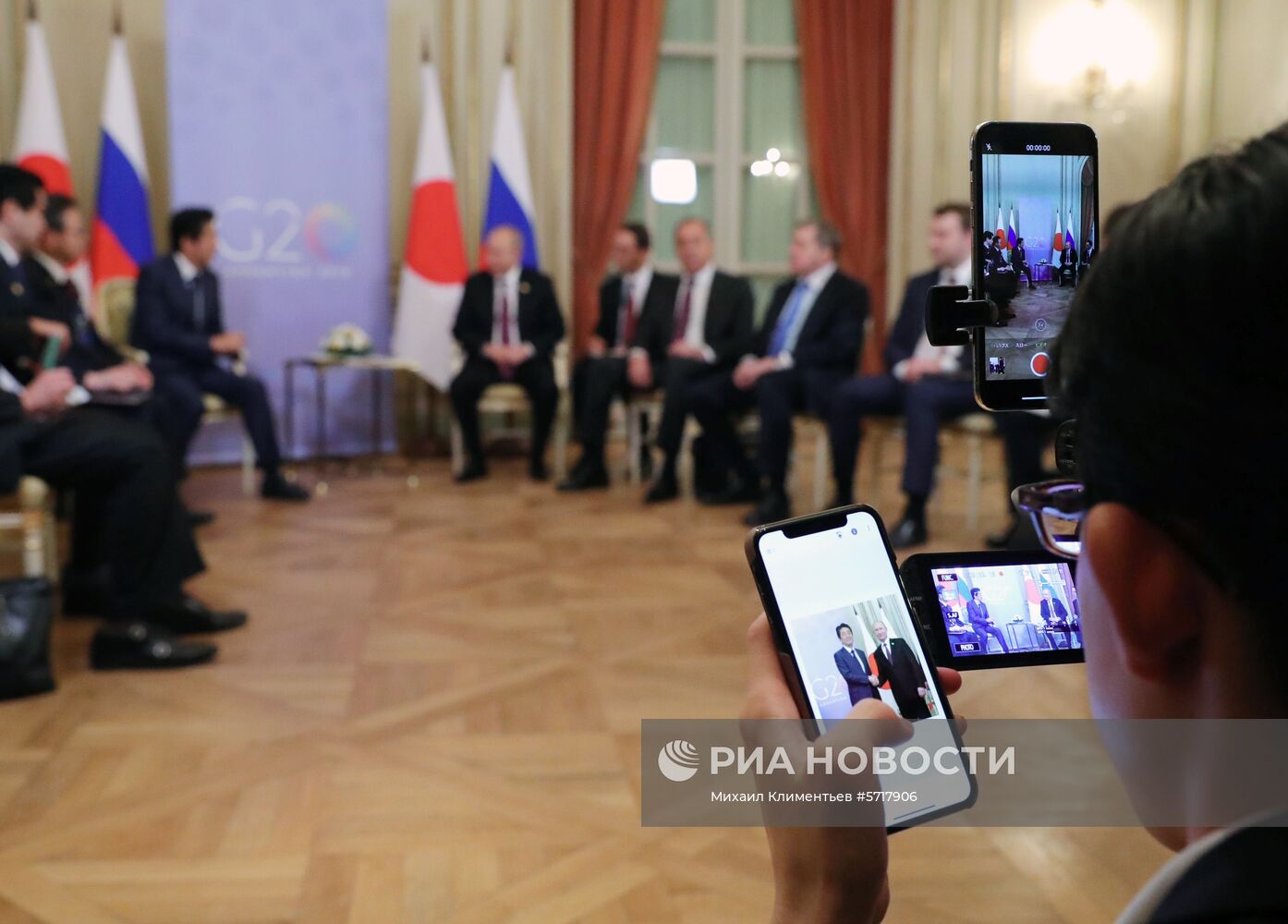 Официальный визит президента РФ В. Путина в Аргентину. День второй