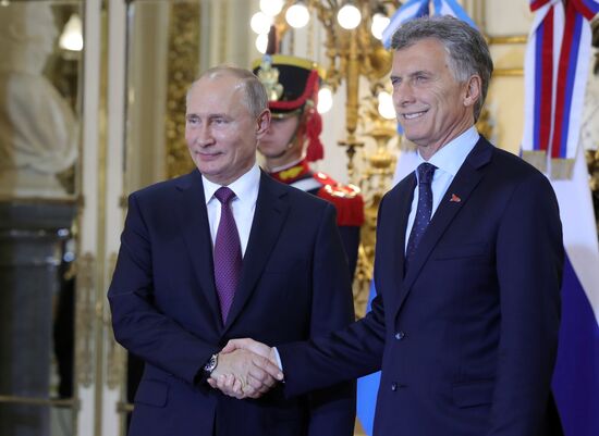 Официальный визит президента РФ В. Путина в Аргентину. День второй