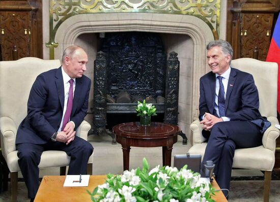 Официальный визит президента РФ В. Путина в Аргентину. День второй