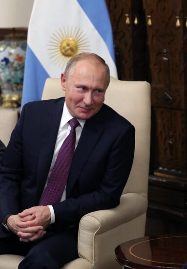 Официальный визит президента РФ В. Путина в Аргентину. День второй