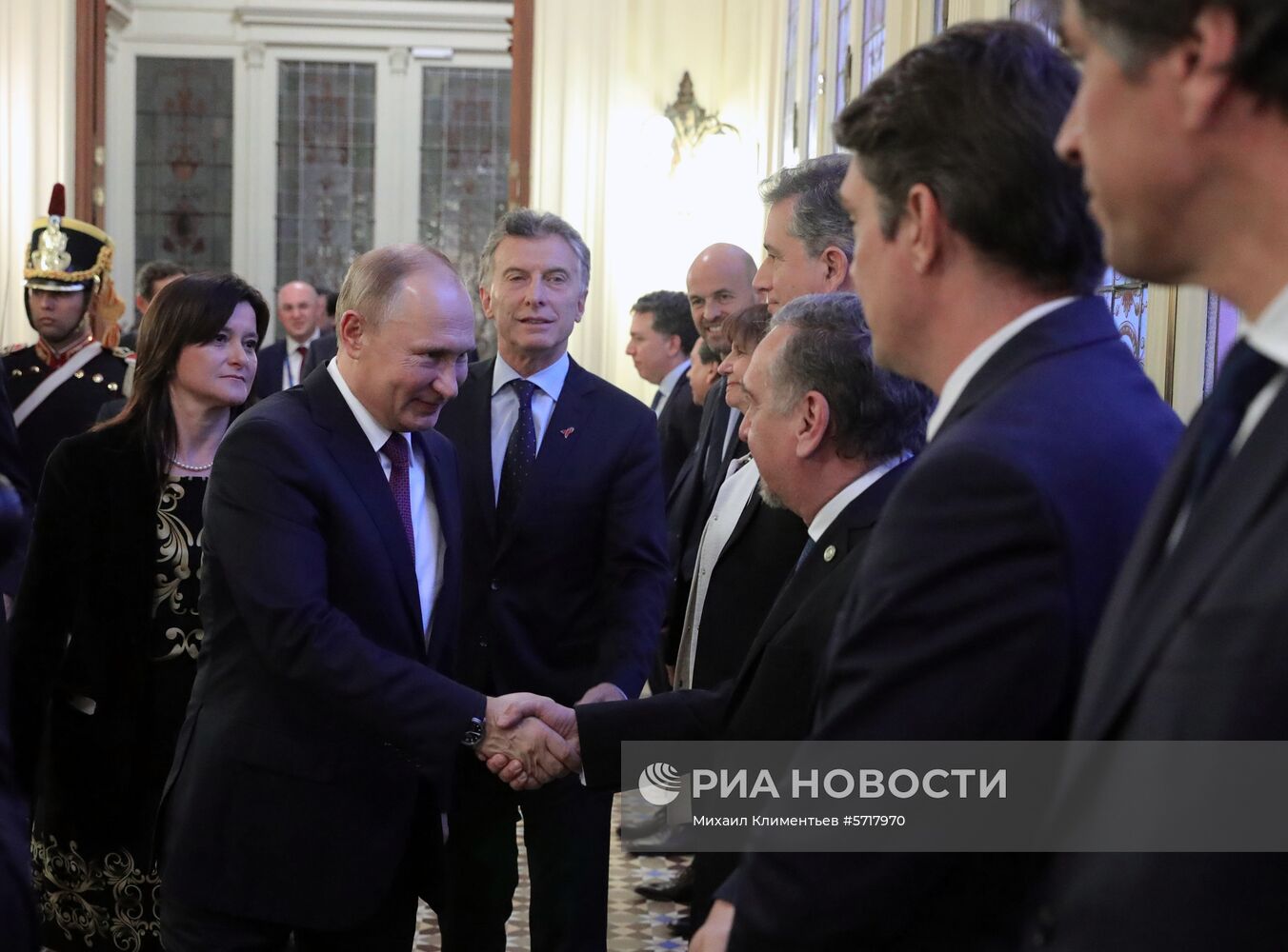 Официальный визит президента РФ В. Путина в Аргентину. День второй