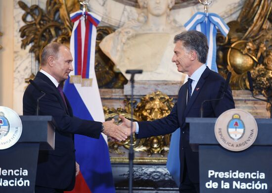 Официальный визит президента РФ В. Путина в Аргентину. День второй